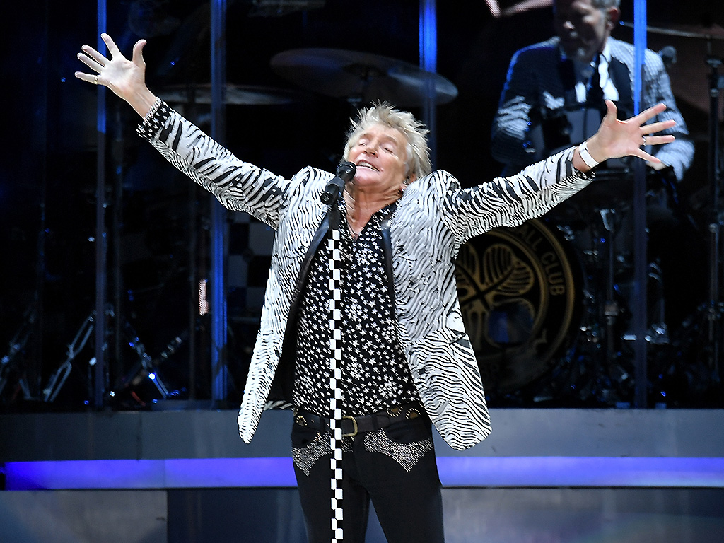 Rod Stewart performs at Madison Square Garden on August 7, 2018 in New York City.