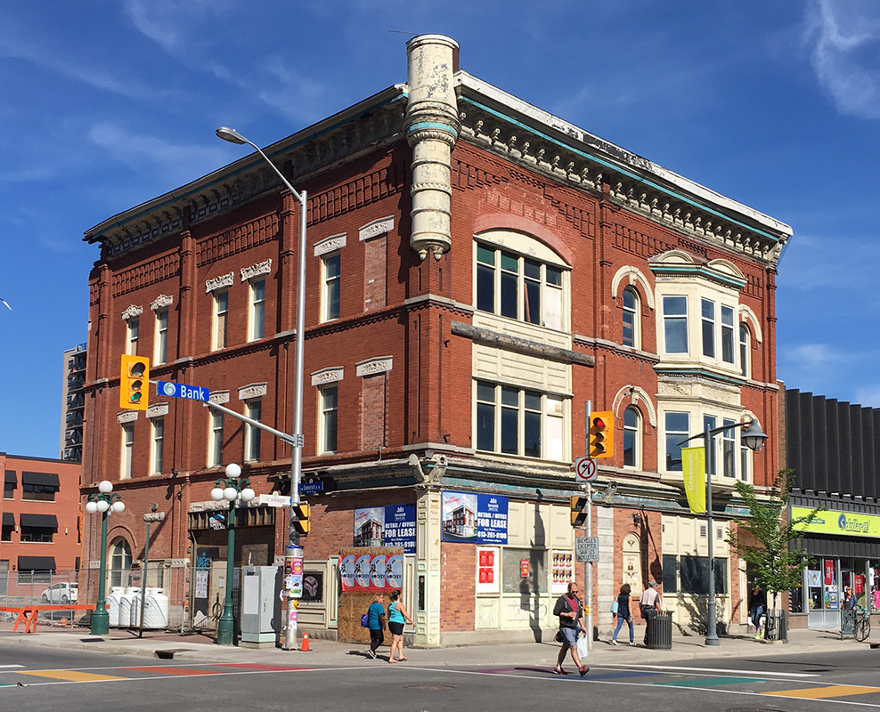 In a report to the built-heritage subcommittee on Thursday, city staff say they aren't confident the owner of the heritage building will be following through on renovations planned in 2015.
