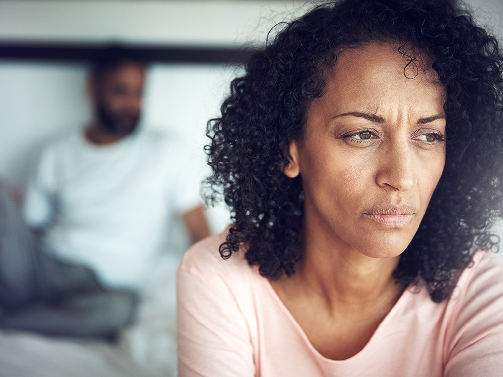 People who are experiencing dementia may became apathetic or withdrawn, much like those suffering from a mood disorder.