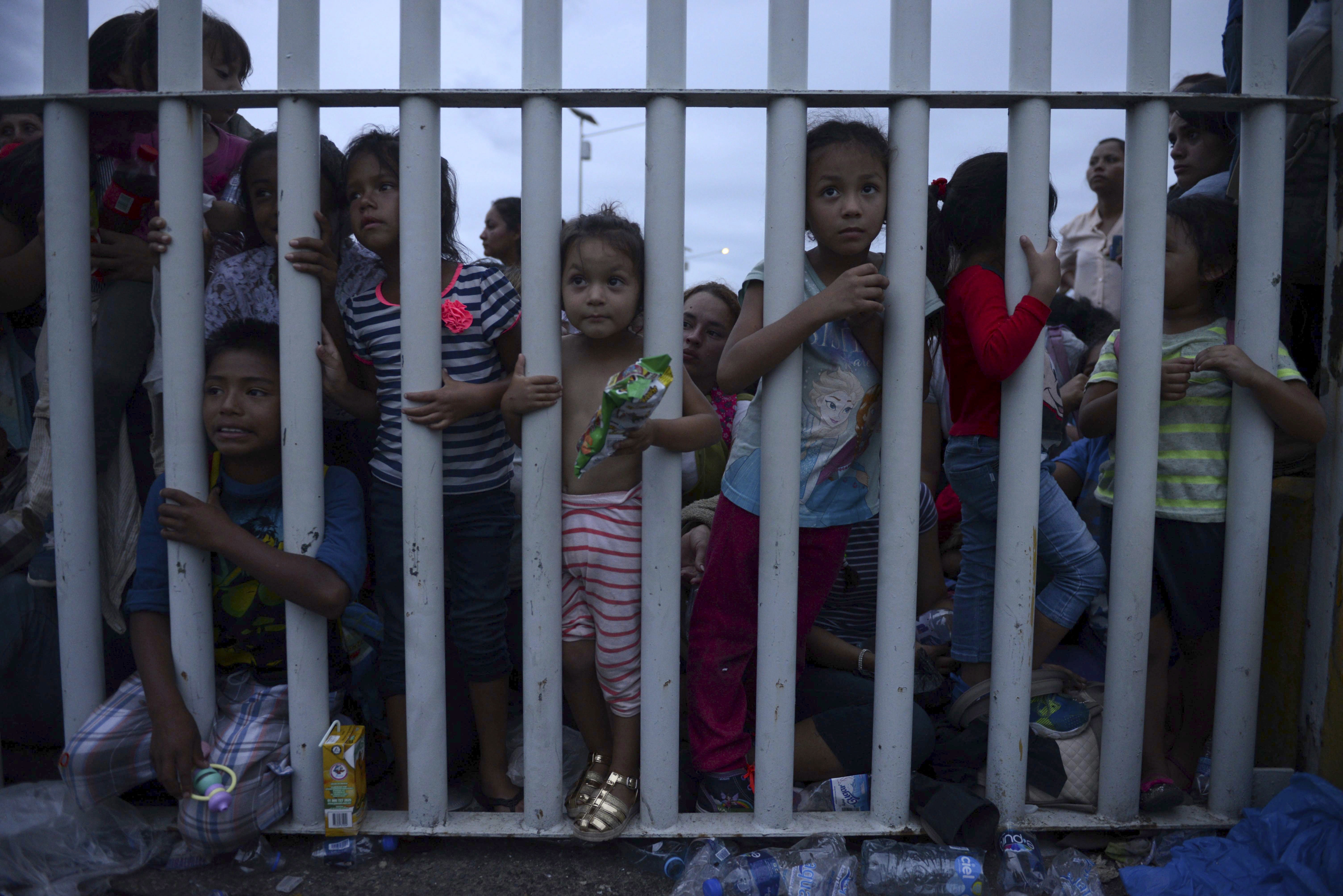 Caravan At Mexico-Guatemala Border Shrinks As Migrants Cross Through ...