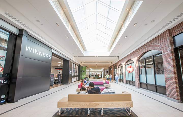 Burlington's mayor says some of those who work in retail are being told by management "to prepare for an influx of people from locked down areas" as the holiday shopping season begins.