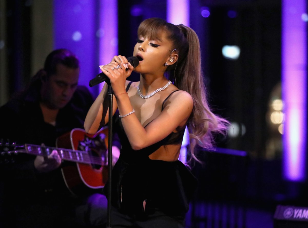 Ariana Grande  PPG Paints Arena