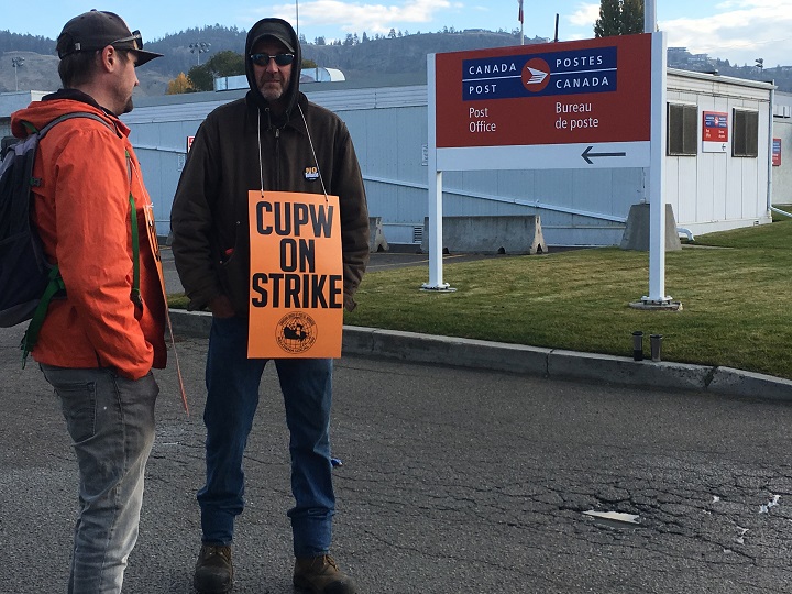 Approximately 250 Canada Post workers walked off the job in Kelowna on Oct. 24, part of a nation-wide, rotating strike by the Canadian Union of Postal Workers.