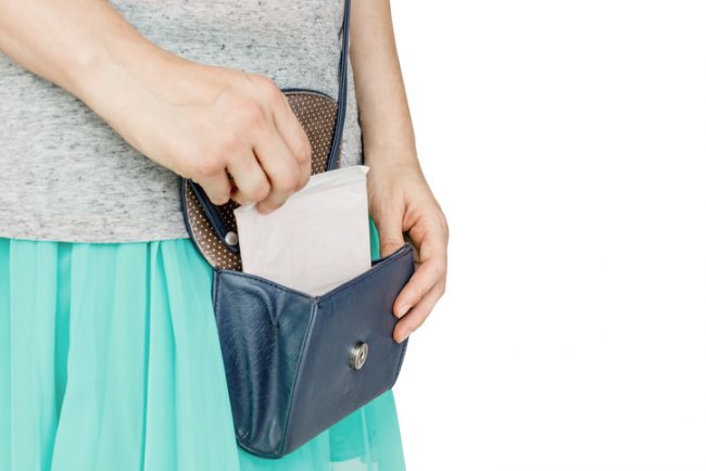 Women say they were banned from bringing tampons to Medical Council of Canada exam rooms - image