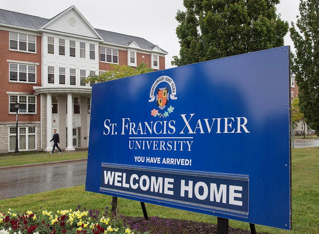 A sign marks one of the entrances to the St. Francis Xavier University campus in Antigonish, N.S. on Friday, Sept. 28, 2018. THE CANADIAN PRESS/Andrew Vaughan.