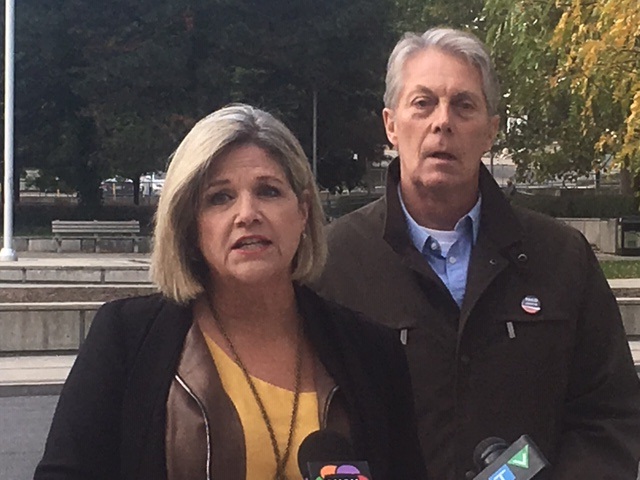 Andrea Horwath is urging Hamilton voters to reelect Mayor Fred Eisenberger on Monday.