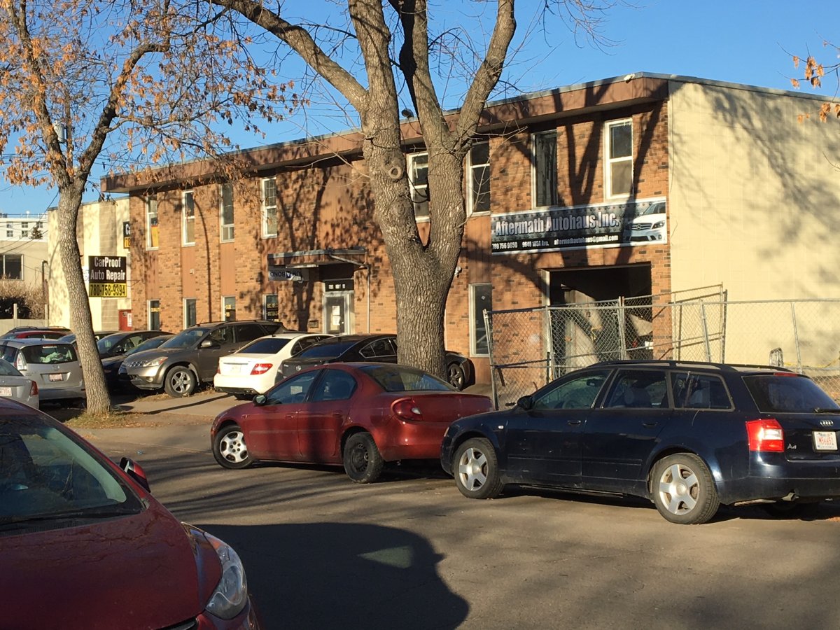 Death of man shot at downtown Edmonton auto shop confirmed homicide