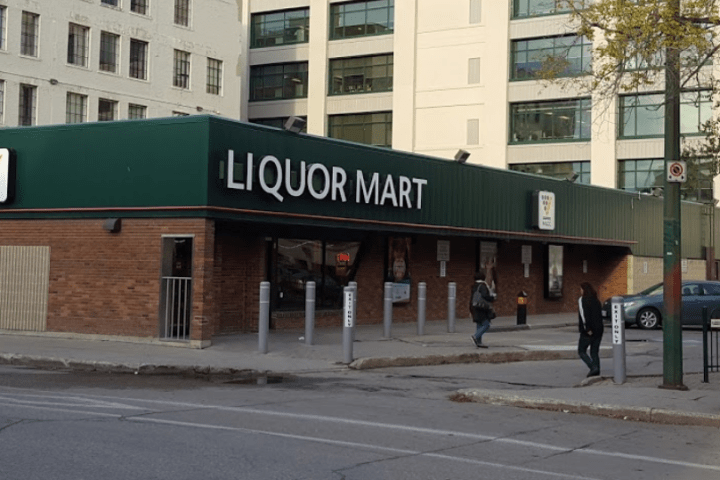 Manitoba liquor workers to go on strike with planned walkout