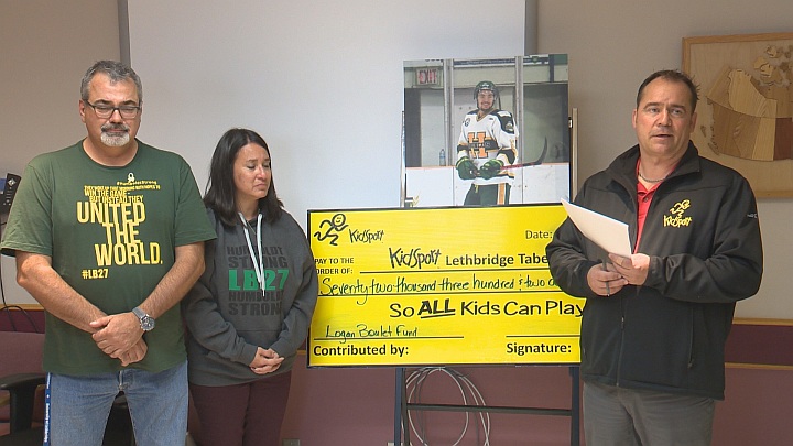 KidSport cheque from Logan Boulet fund.