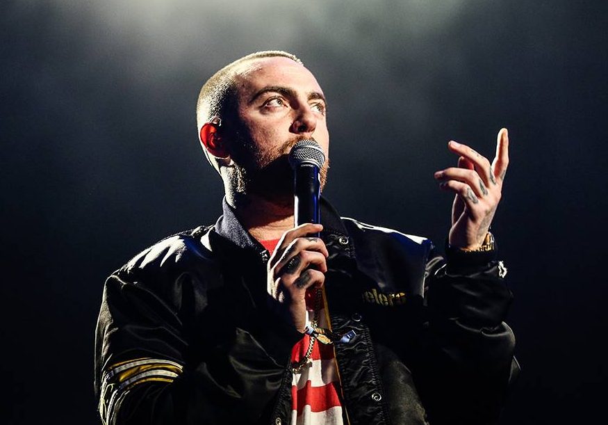 Mac Miller performs Camp Flog Gnaw Carnival at Exposition Park on October 28, 2017 in Los Angeles, Calif.  