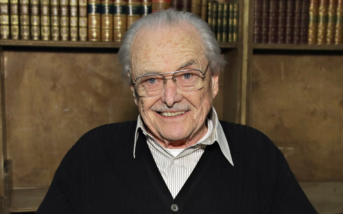 Actor William Daniels signs copies of 'There I Go Again: How I Came To Be Mr. Feeny, John Adams, Dr. Craig, KITT and Many Others' at Strand Bookstore on March 2, 2017 in New York City.