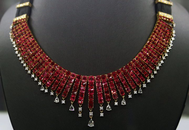 A gemstone necklace is displayed during the opening ceremony of the Myanmar Gems and Jewelry Day in Naypyitaw, Myanmar, 03 August 2017.