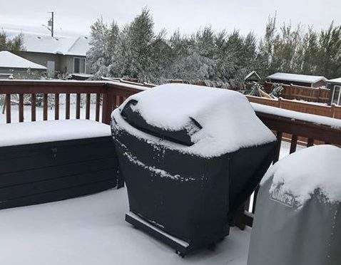 Snow in Steinbach Thursday morning. Sara Richards/Submitted