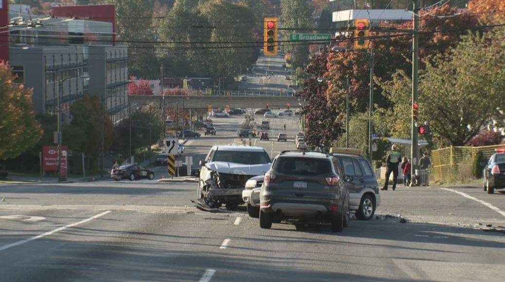 Sunday morning crashes result in chaotic morning on Metro Vancouver ...