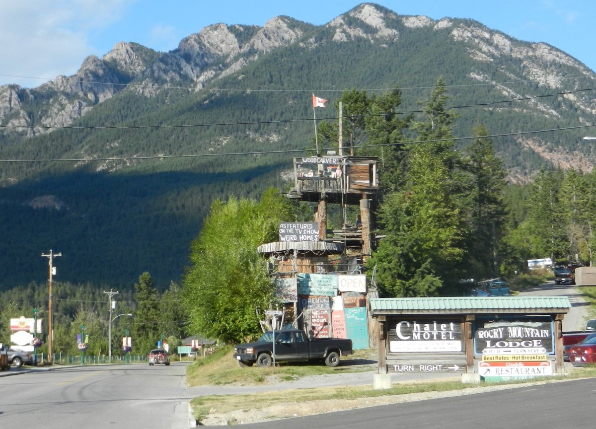 Iconic Radium Hot Springs ‘Home of a Thousand Faces’ burns down