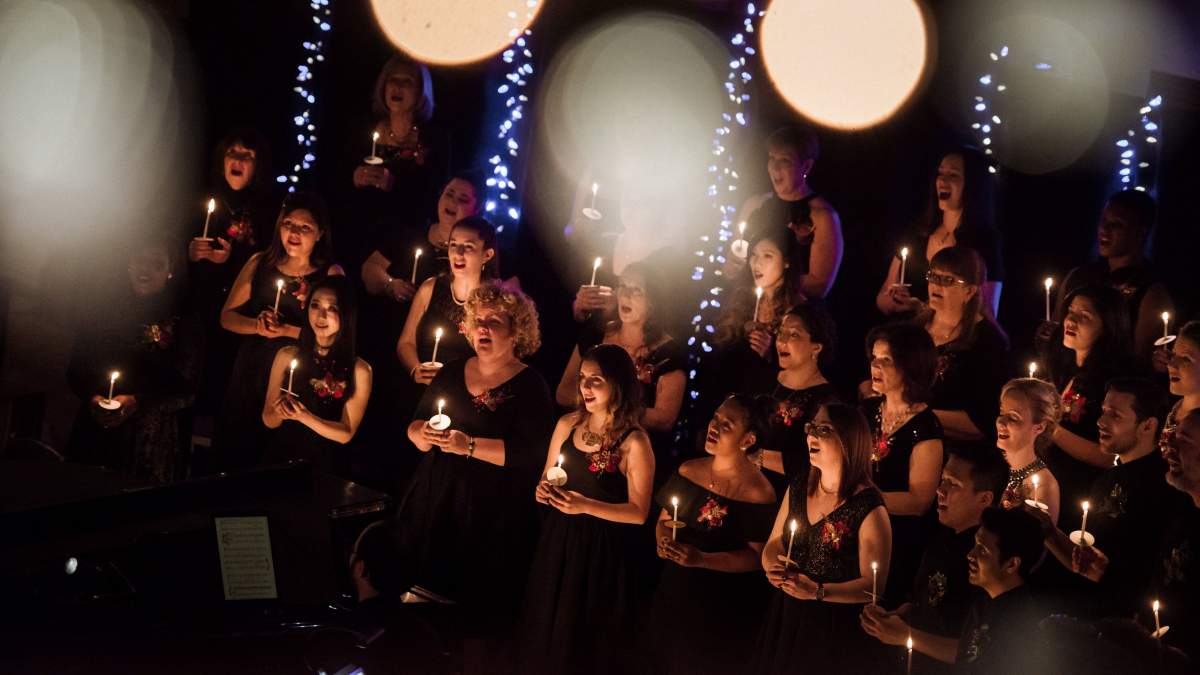 CANDLELIGHT CHRISTMAS 2018 - image