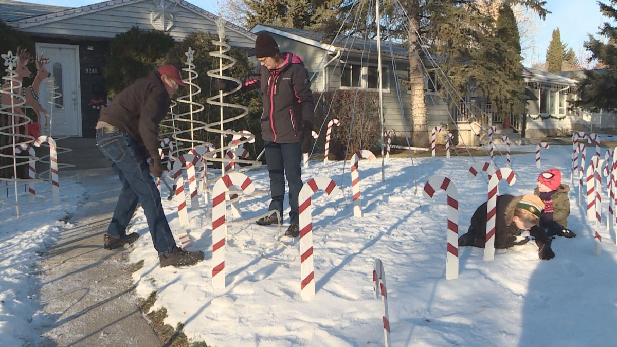 Setup begins along Edmonton’s Candy Cane Lane as residents mark 50th season Edmonton