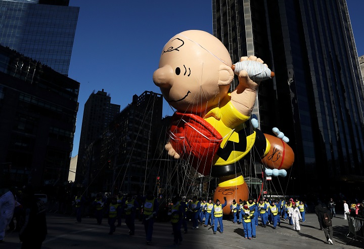 A float hovers above the crowd during the Macy’s Thanksgiving Day Parade in Manhattan,New York, U.S., November 22, 2018.