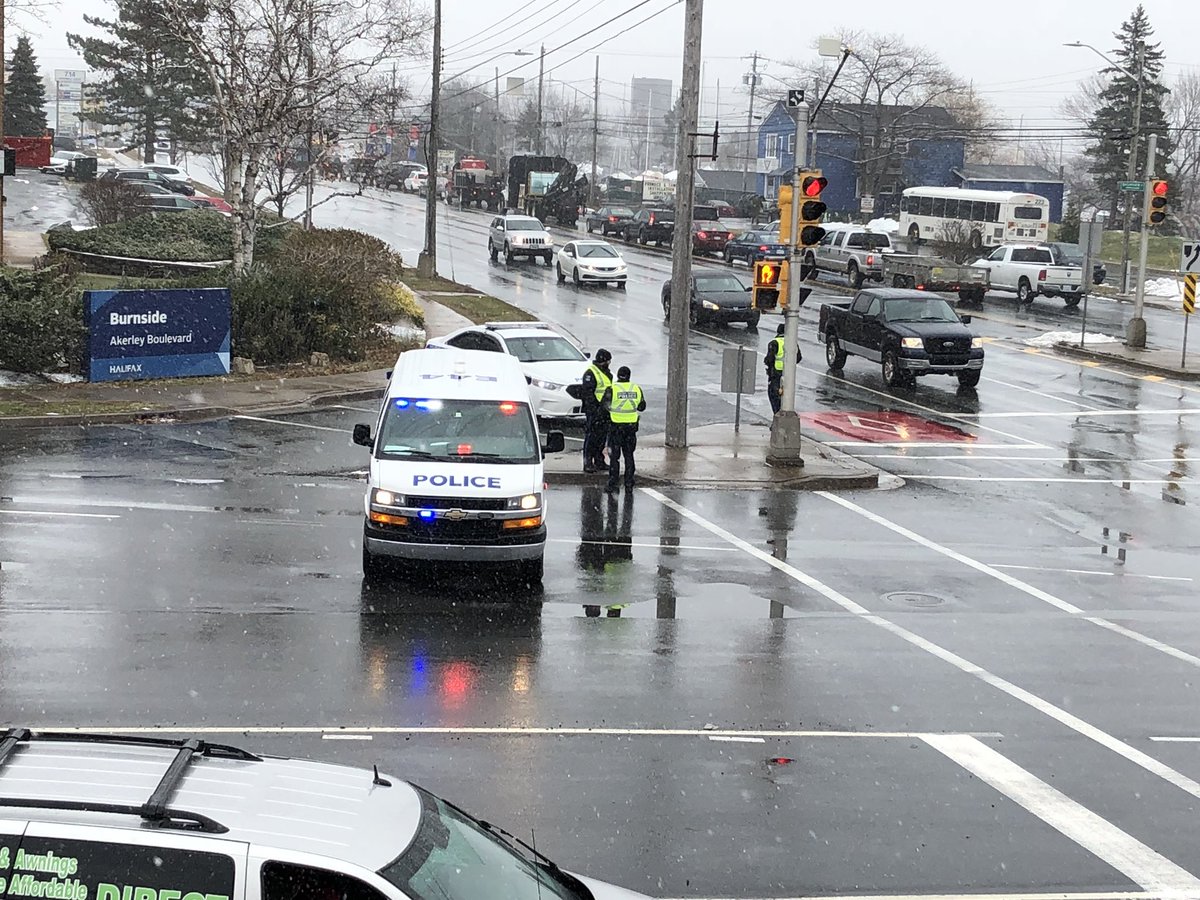 Halifax police investigate suspicious package on Akerley Blvd. in Dartmouth - image