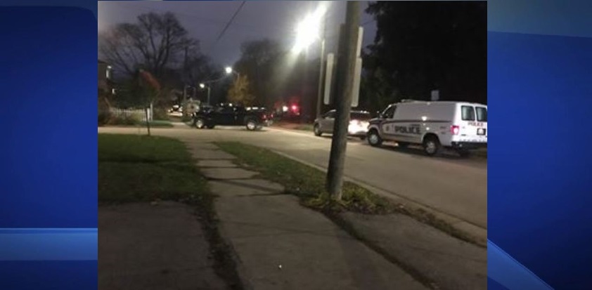 London police closed off Forward Ave. in connection with a stolen vehicle investigation.