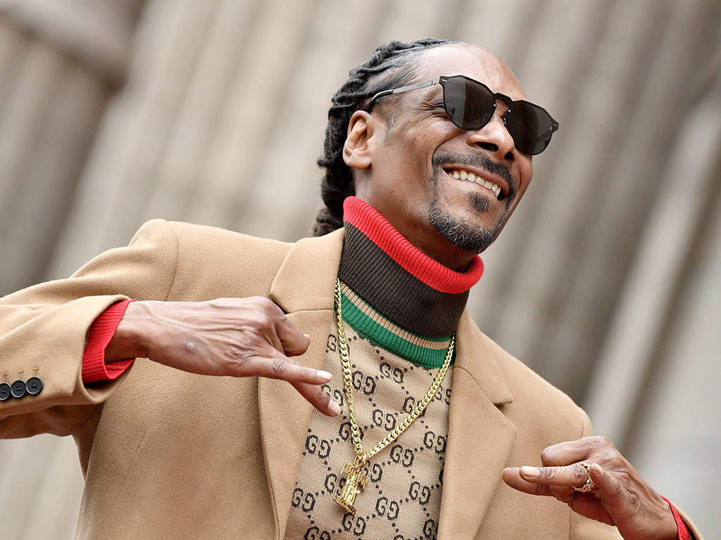 Snoop Dogg celebrates himself at Hollywood Walk of Fame ceremony