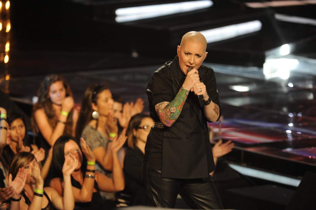 Beverly McClellan, a contestant on NBC's The Voice, died of cancer at age 49.