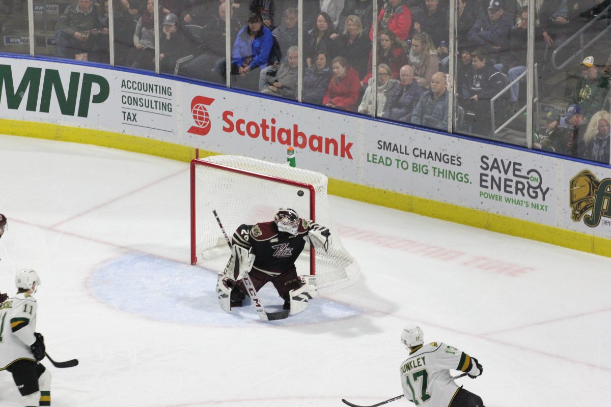 Nathan Dunkley of the London Knights slaps home the first goal of the game into the top corner of the net in a 7-4 victory over Peterborough at Budweiser Gardens on Nov. 16, 2018.