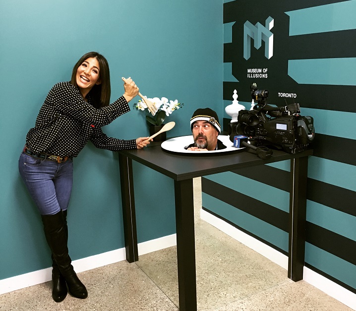 Minna Rhee visits the Museum of Illusions, a new museum opened in Toronto.