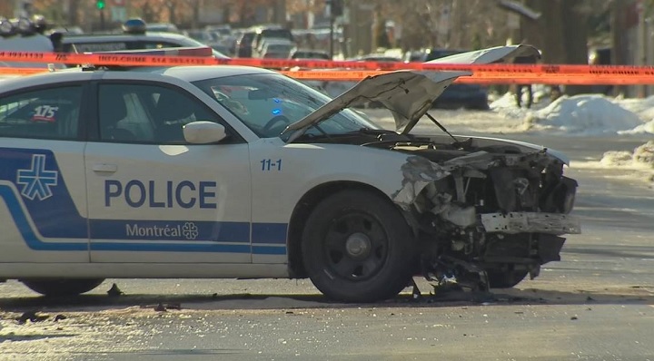Collision experts with Montreal police are investigating after a police vehicle was involved in a collision in Notre-Dame-de-Grâce. Sunday, Nov. 18, 2018.