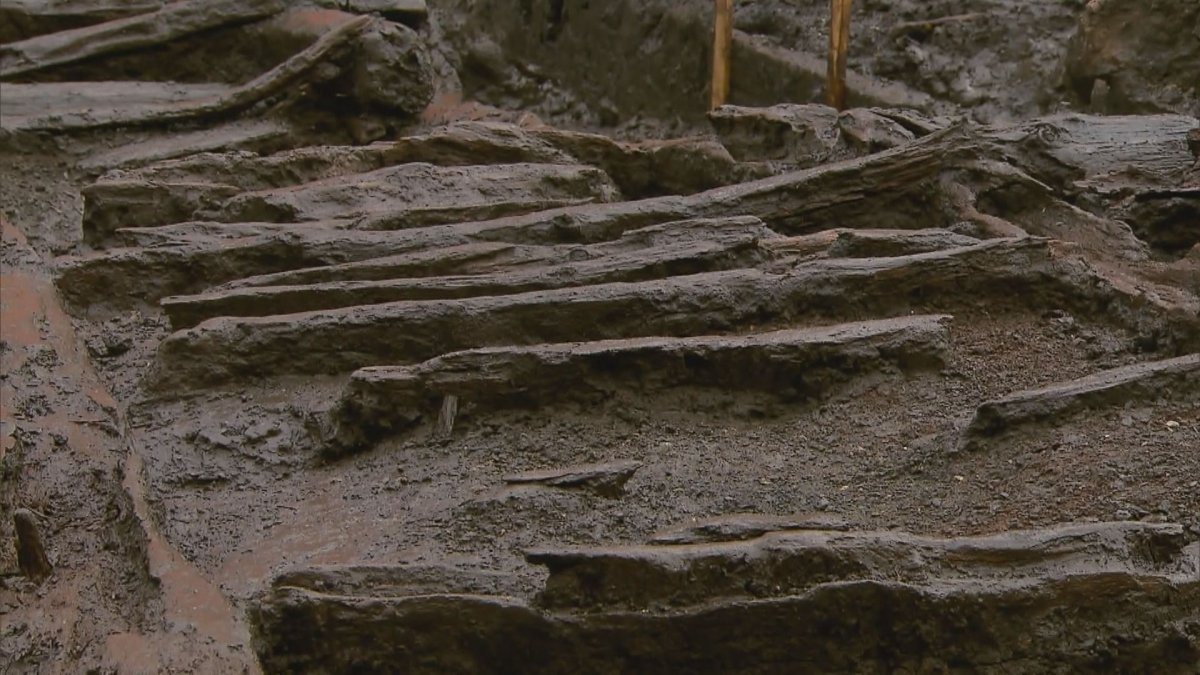 Archaeologists find one of Quebec City’s first fortifications ...
