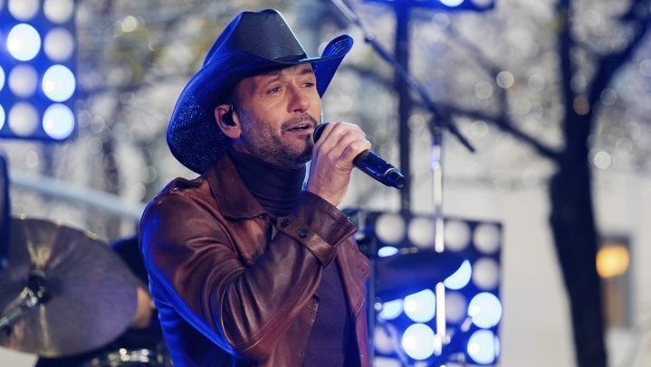 Tim McGraw performs on NBC's "Today" show at Rockefeller Plaza in New York on Nov. 17, 2017.