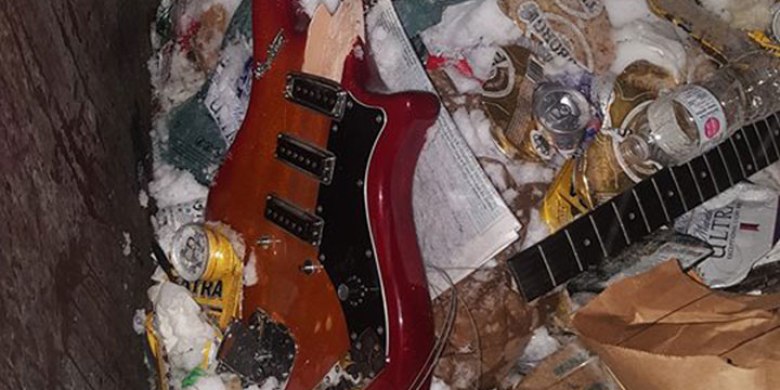 Ongoing History Daily: A history of smashing instruments (part 1)