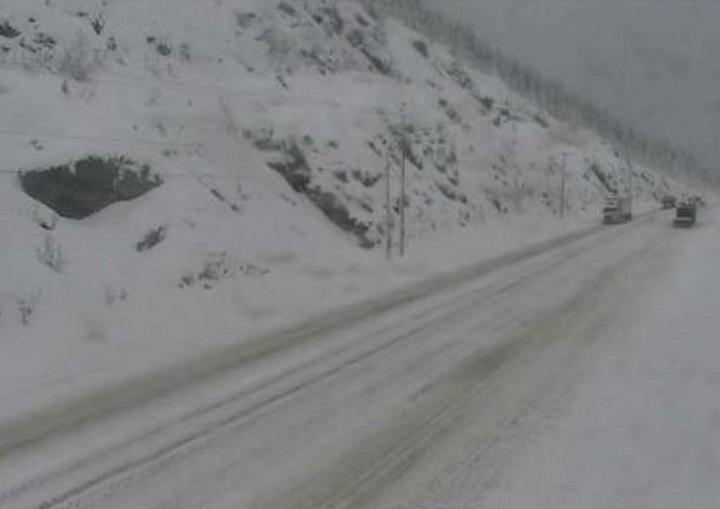 After getting walloped with 42 centimetres of snow earlier this week, another 25 to 40 cm of snow is predicted to fall on the Coquihalla Highway between Wednesday night and Friday morning.