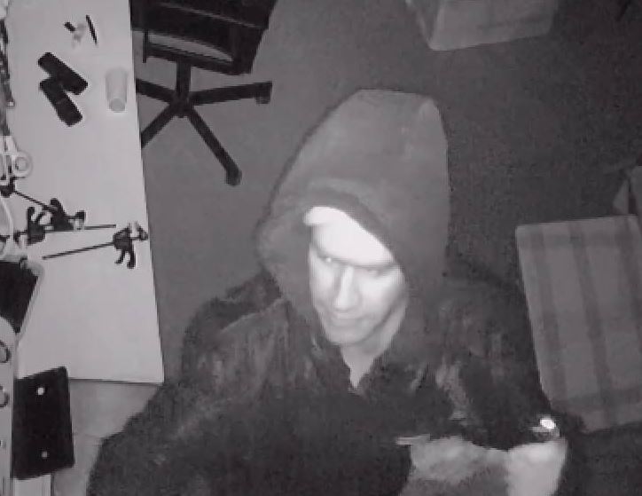 The manager of Geebo Device Repair on Lady Hammond Road says this is one of two suspects he believes robbed his store early Saturday morning.