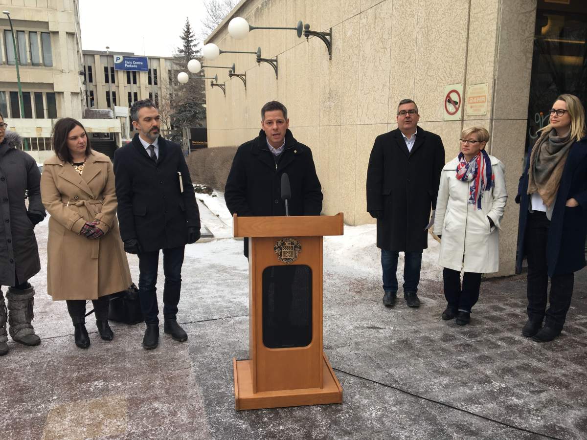 The City of Winnipeg is accepting applications to the Building Exterior Lighting Grant Program to encourage downtown building owners to invest in lighting that will create a more inviting and safe pedestrian environment. 
