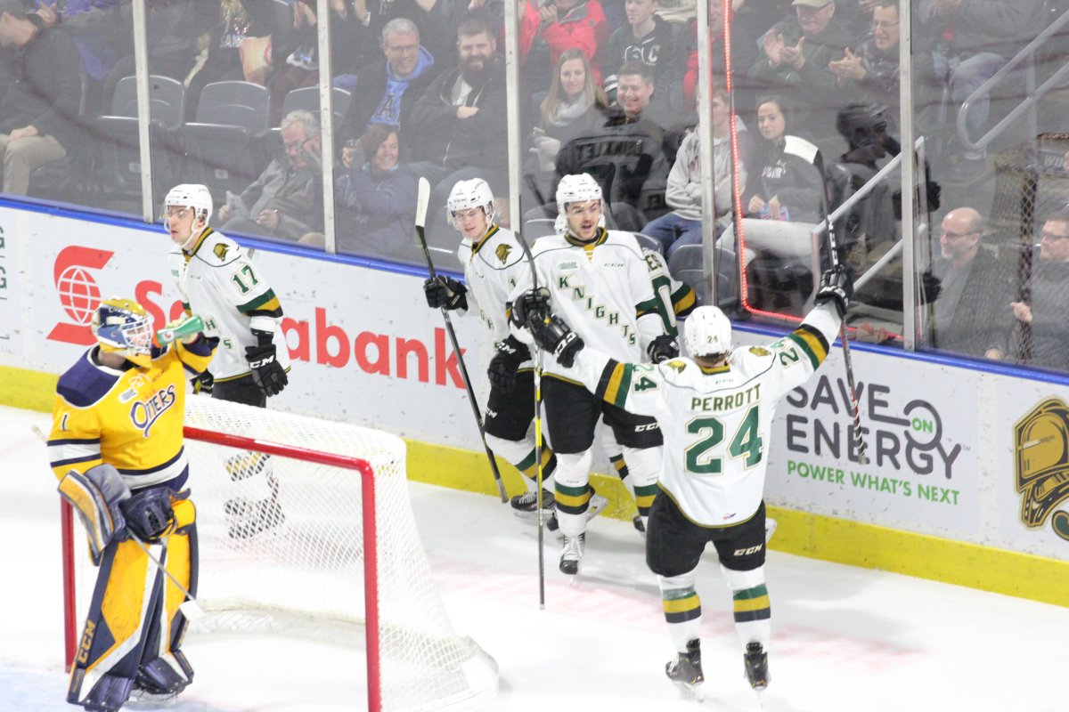 The Knights celebrate Connor McMichael's first goal of the game in a 5-3 win over the Erie Otters on Dec. 16, 2018.