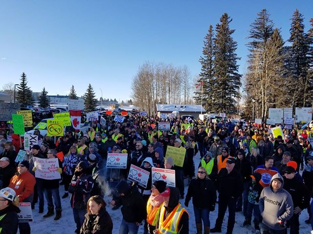 A pro-pipeline rally in Rocky Mountain House, Alta. on Saturday, December 29, 2018. 
