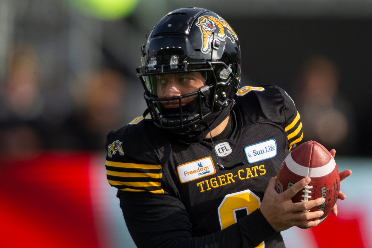 Hamilton Tiger-Cats quarterback Jeremiah Masoli warms up before the CFL's Eastern semi-final between the Ticats and the BC Lions in Hamilton on Sunday, November 11, 2018.