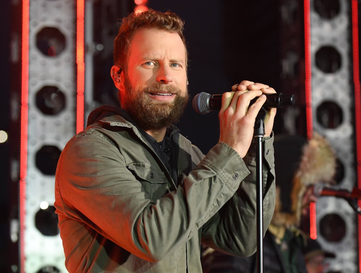 Dierks Bentley performs live from Nashville, Tennessee on 'Good Morning America,' on Wednesday, Nov. 14, 2018 on ABC. 
(Photo by )
DIERKS BENTLEY.