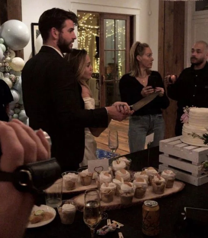 Instagram/Conrad Carr