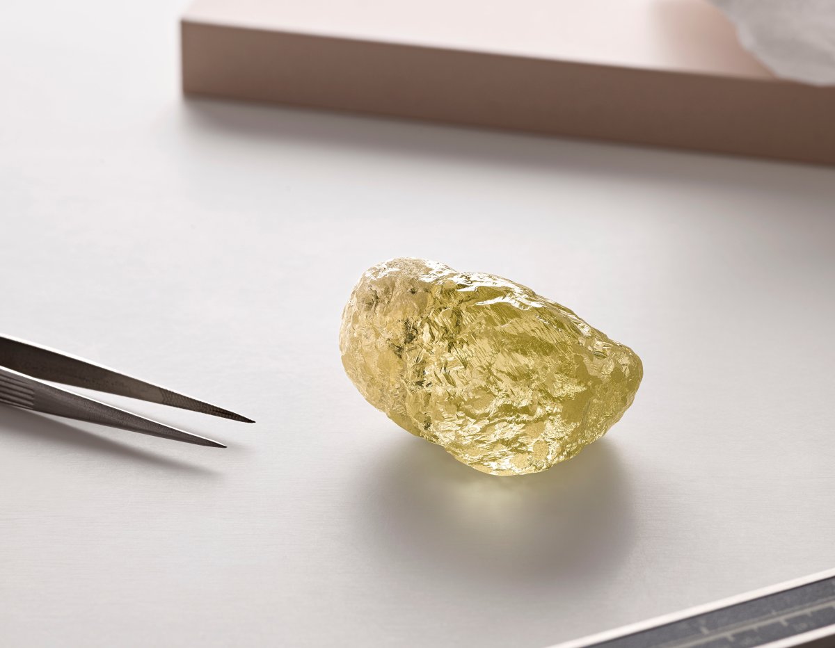 The 552-carat yellow gem was discovered in October at the Diavik Diamond Mine, located about 220 kilometres south of the Arctic Circle in the Northwest Territories.