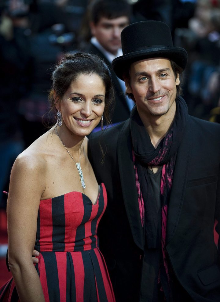 Singer Chantal Kreviazuk, accompanied by her husband, Raine Maida, stand for a photo on the red carpet during Canada’s Walk of Fame at the Elgin Theatre in Toronto on Saturday, Oct. 1, 2011.