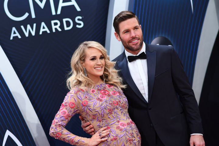 (L-R): Carrie Underwood and Mike Fisher.