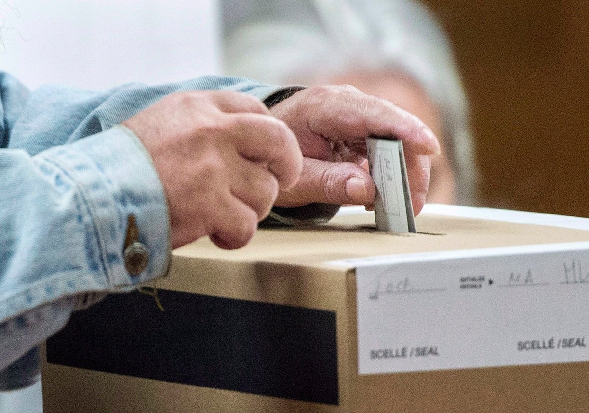 More electors are coming forward claiming their names are inexplicably missing from Quebec's electoral list, which prevented them from casting their ballots in Monday's elections. 
Experts say though it is a citizen's responsibility to ensure they are registered before voting day, the system needs to improve. THE CANADIAN PRESS/Graham Hughes
.