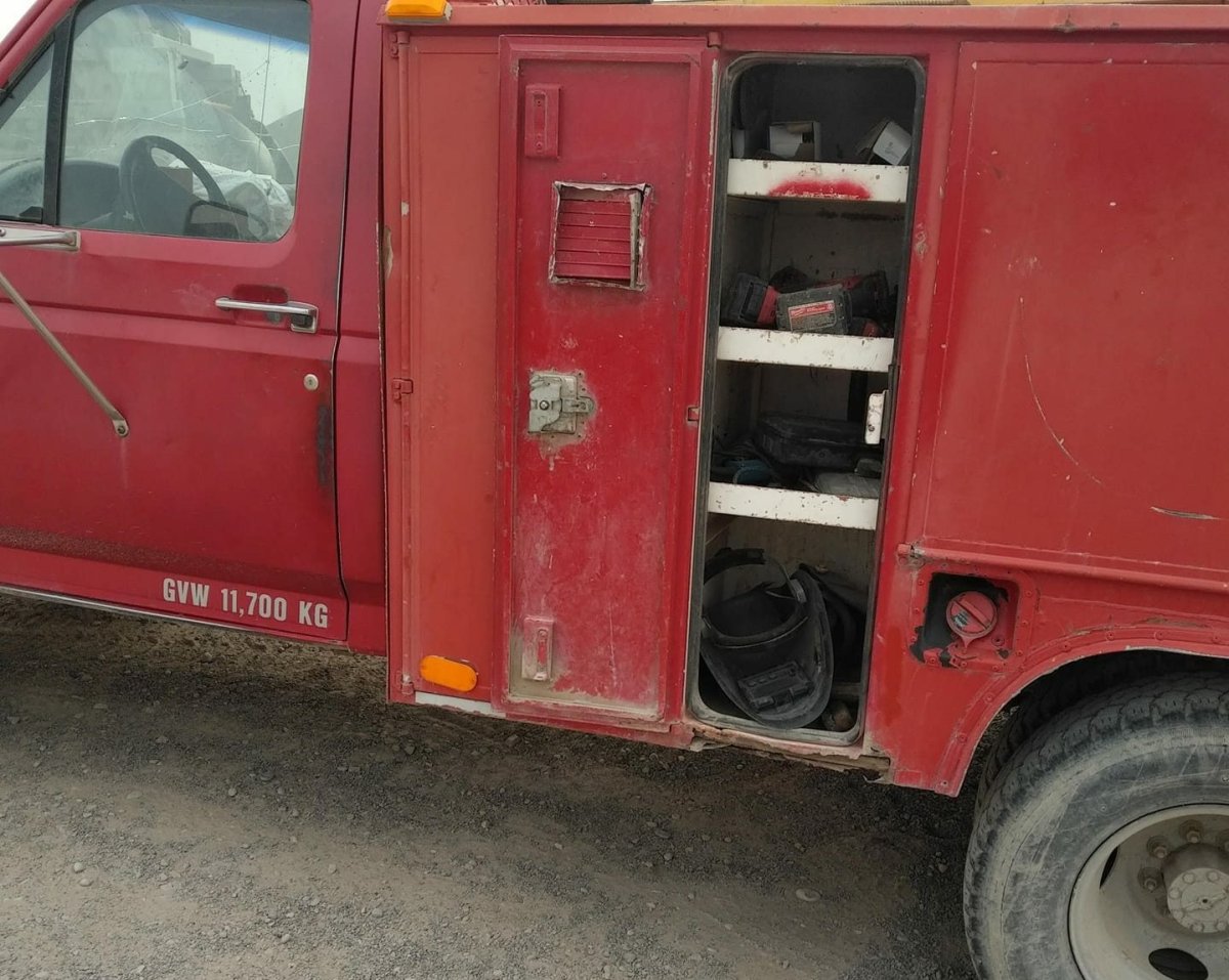 A photo of a 1996 Ford truck that was stolen in Fort Macleod.