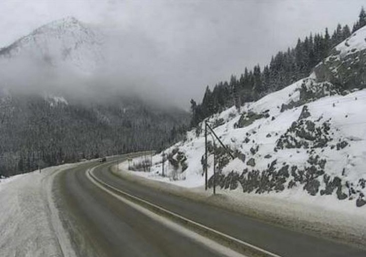 Road conditions at the summit of the Coquihalla Highway on Tuesday morning.
