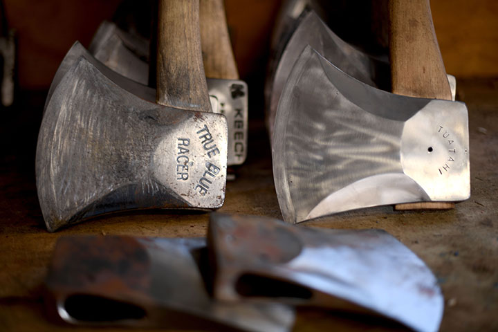 34-year-old man wrecks home with axe after he thought wife damaged