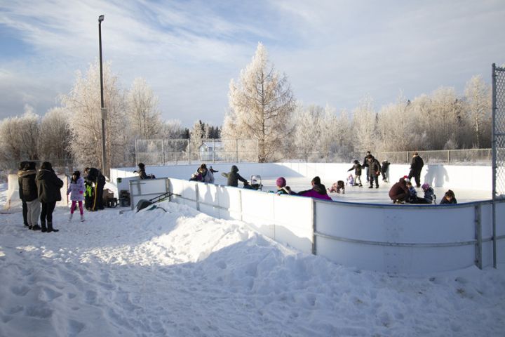 Construction on the new skating rink in Chateh, Alta., was completed in November but a "hockey-tape cutting ceremony" took place on Monday morning, which was followed by a hockey game.