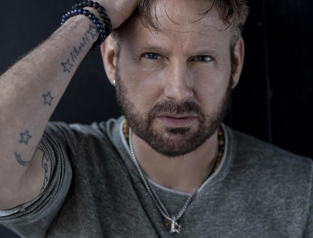 Corey Hart has been named the 2019 Canadian Music Hall of Fame inductee. He'll be honoured during the Juno Awards in London this March.