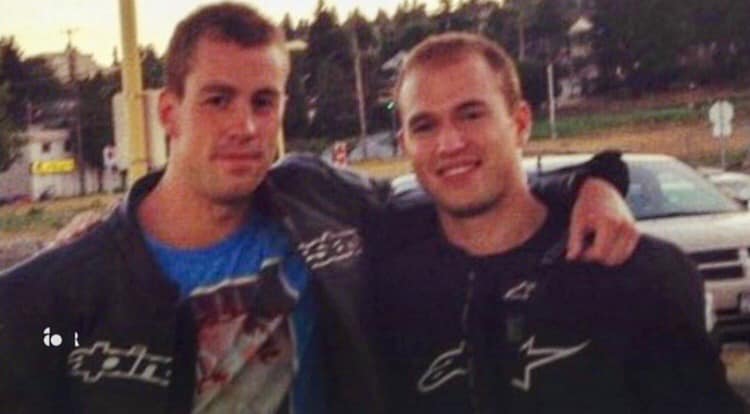 A photo of Mark Simms and Jordan Long from a Facebook group created by supporters. 